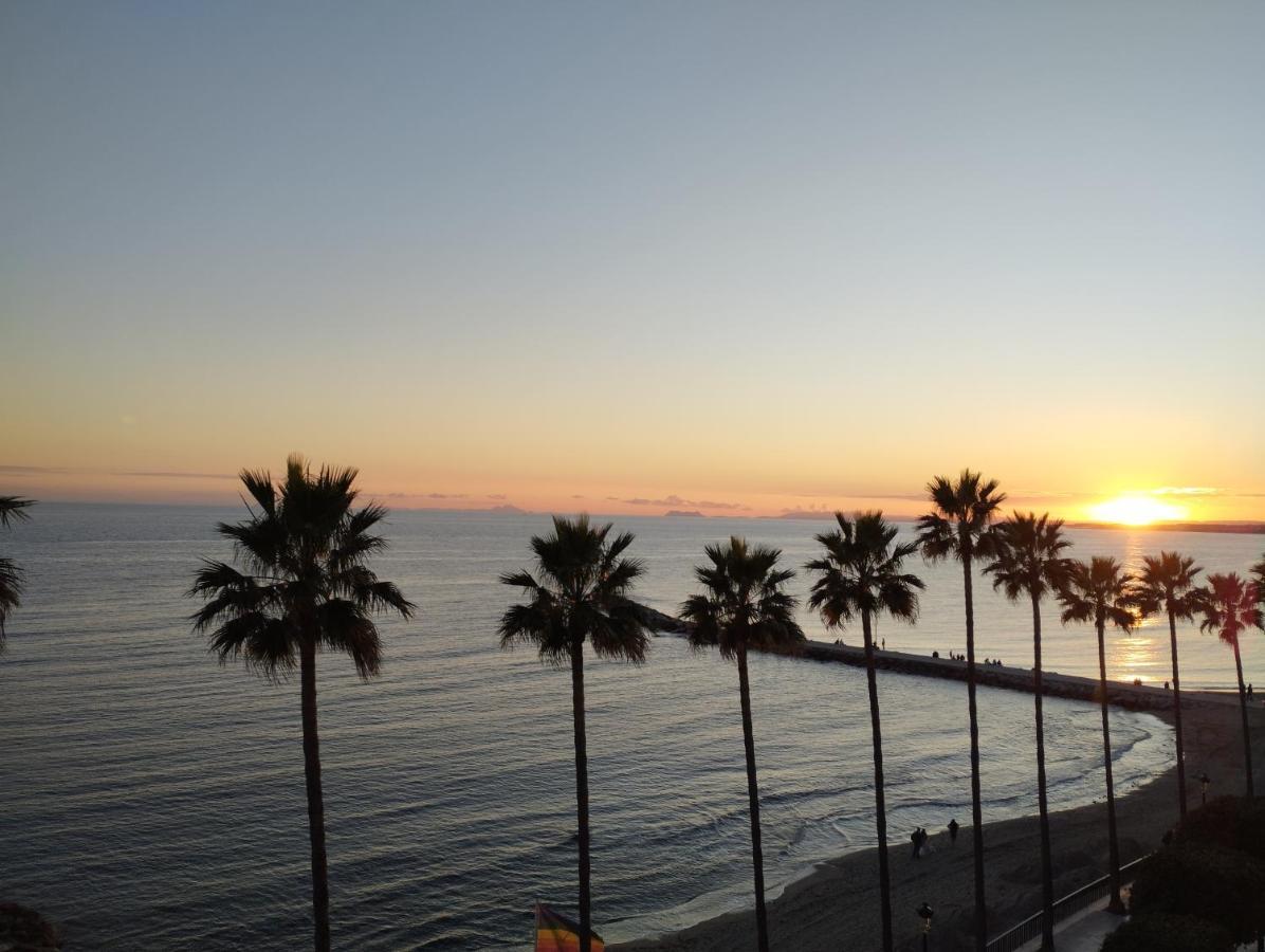 Beachfront Studio With Stunning Sea Views Marbella Eksteriør bilde