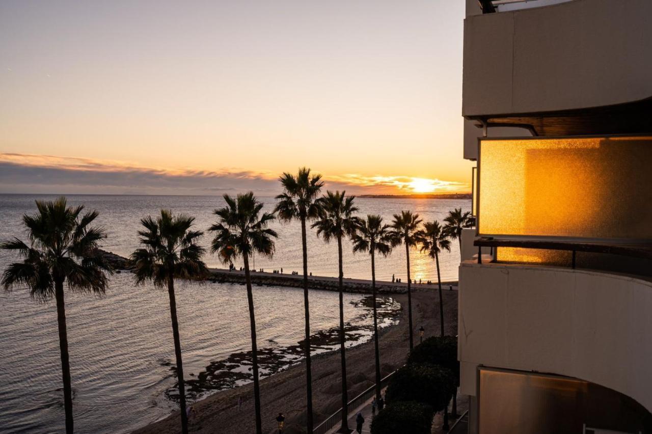Beachfront Studio With Stunning Sea Views Marbella Eksteriør bilde
