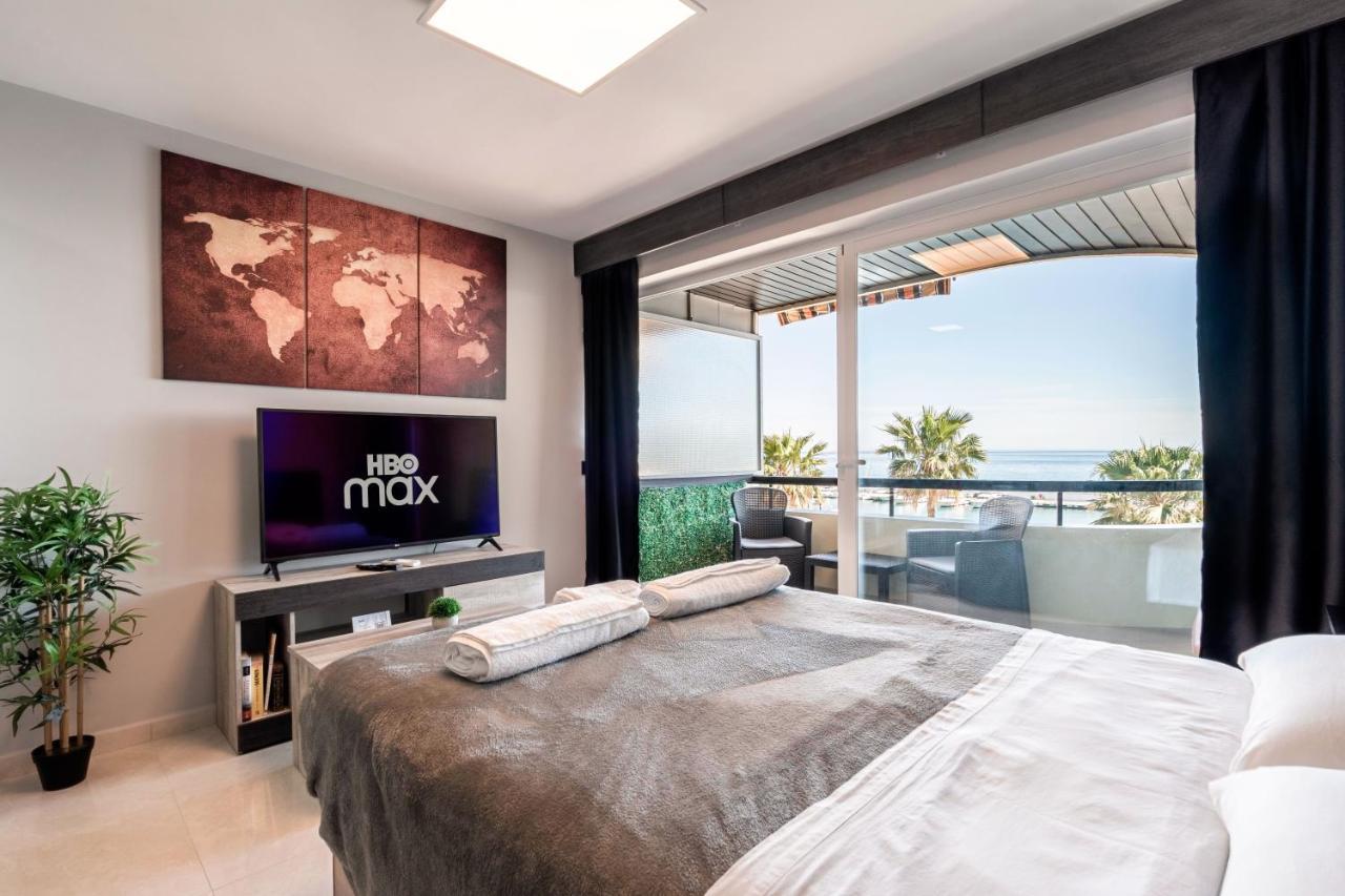 Beachfront Studio With Stunning Sea Views Marbella Eksteriør bilde