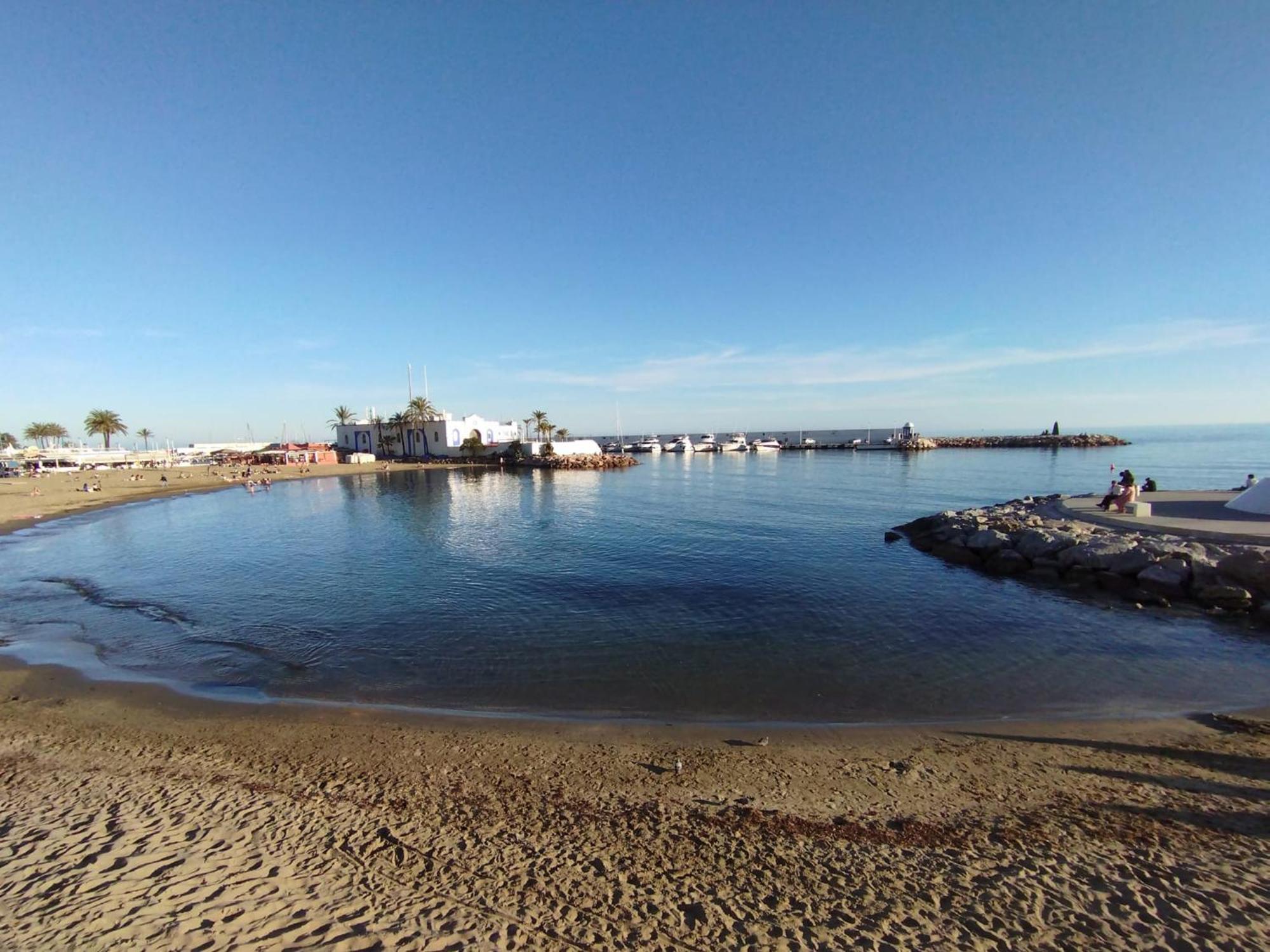 Beachfront Studio With Stunning Sea Views Marbella Eksteriør bilde